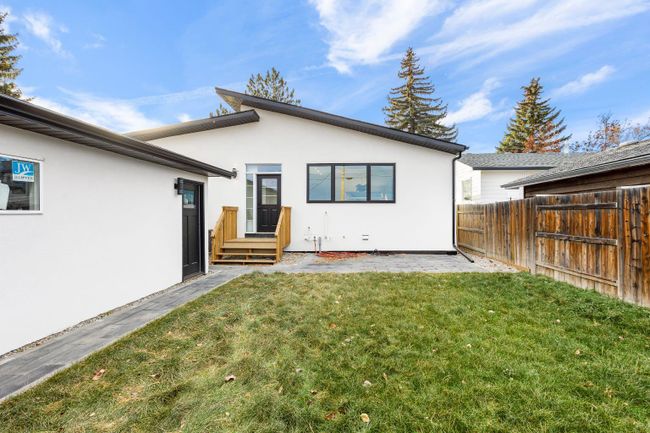 64 Maple Court Crescent Se, Home with 5 bedrooms, 3 bathrooms and 2 parking in Calgary AB | Image 41
