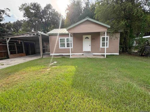 235 S Sammy Ave, Gonzales, LA, 70737-3331 | Card Image