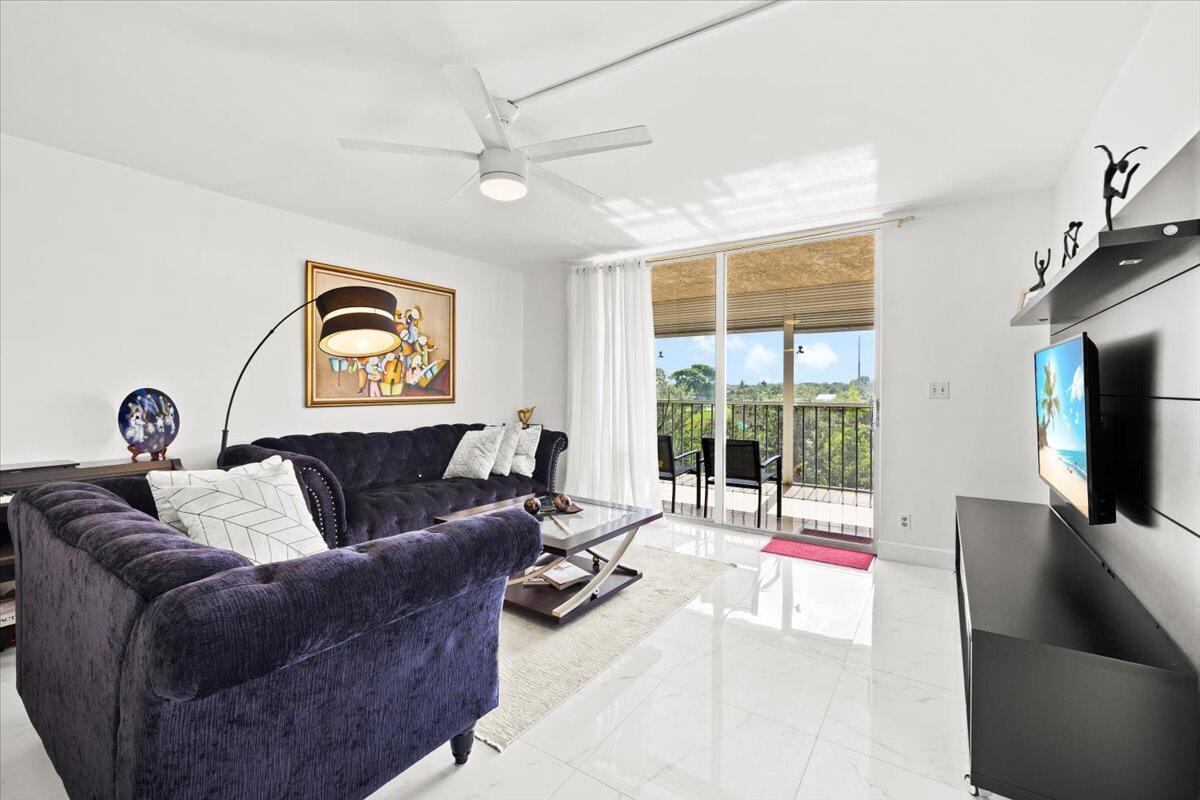 Residential in Deerfield Beach 4