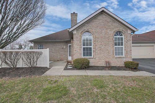 291 Pointe Pl, Westerville, OH, 43082-6395 | Card Image