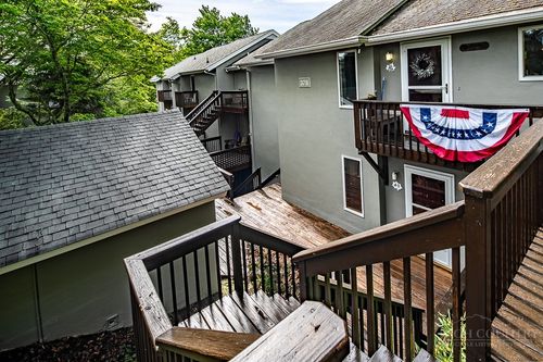 a3-378 Skyleaf Dr, Sugar Mountain, NC, 28604-6843 | Card Image