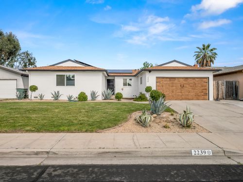 2239 Sunnyside Avenue, Clovis, CA, 93611 | Card Image