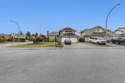 32066 Sorrento Ave, Abbotsford, BC, V2T5B7 | Card Image