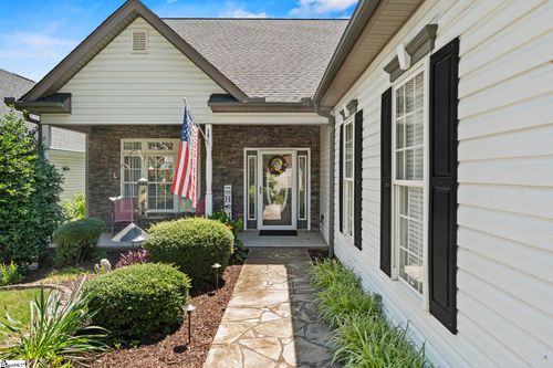 105 Garden View Ct, Piedmont, SC, 29673-7768 | Card Image