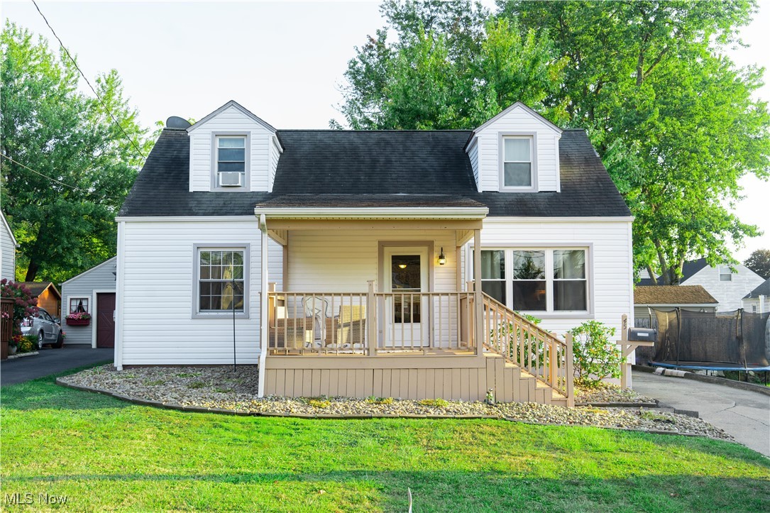 Rockdale Ave, Youngstown, OH 44512