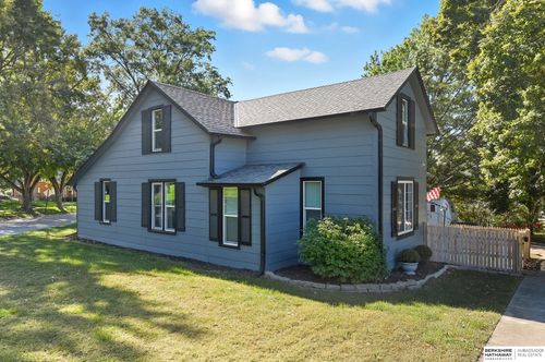 13253 Potwin St, Omaha, NE, 68137-1718 | Card Image