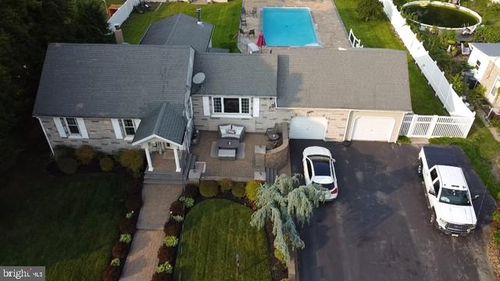 51 Washington Ave, CARNEYS POINT, NJ, 08069-1137 | Card Image