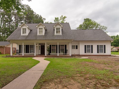 10 Deer Horn Cv, Pine Bluff, AR, 71603-8150 | Card Image