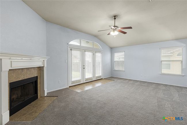 5209 Ranch Meadow St, House other with 4 bedrooms, 2 bathrooms and null parking in Killeen TX | Image 9