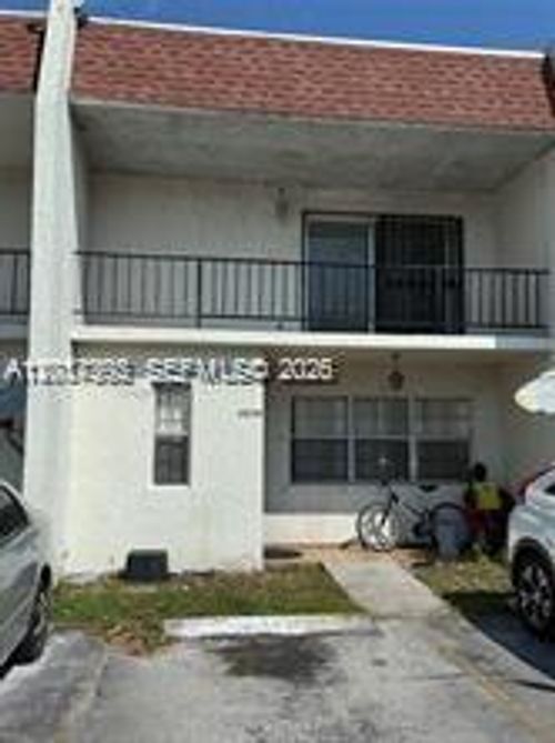 3-15139 Ne 6th Ave, Miami, FL, 33162-5079 | Card Image