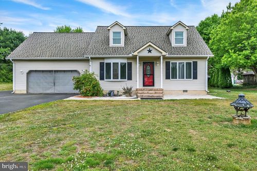 13 Springwood Dr, DOVER, DE, 19904-9642 | Card Image