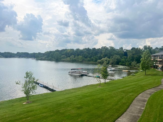 UNIT-47B - 1940 Klingensmith Rd, Condo with 2 bedrooms, 2 bathrooms and null parking in Bloomfield Hills MI | Image 4