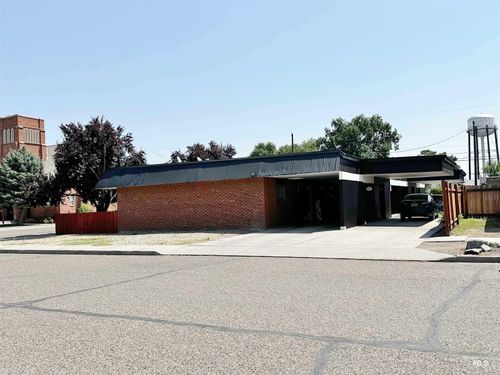 160 Nw 3rd Ave, Ontario, OR, 97914-2427 | Card Image