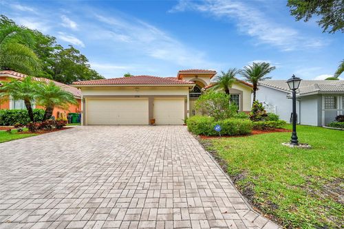 5791 Nw 48th Dr, Coral Springs, FL, 33067-4001 | Card Image