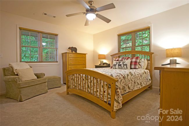 639 Deer Ridge Rd, House other with 2 bedrooms, 3 bathrooms and null parking in Bryson City NC | Image 20