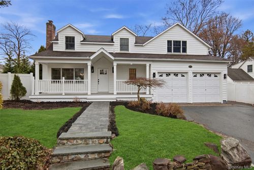 119 Catherine St, East Northport, NY, 11731-1001 | Card Image