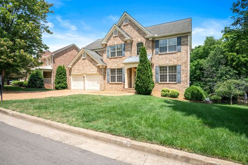 5504 Nevil Pt, Brentwood, TN, 37027-8280 | Card Image