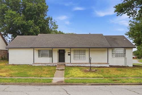 2617 S 90th East Ave, Tulsa, OK, 74129-6605 | Card Image