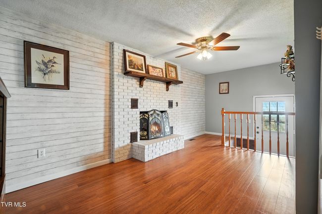 1710 Shawnee Ave E, House other with 4 bedrooms, 2 bathrooms and null parking in Big Stone Gap VA | Image 20