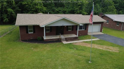 2177 Miller Rd, Huntington, WV, 25701-4829 | Card Image
