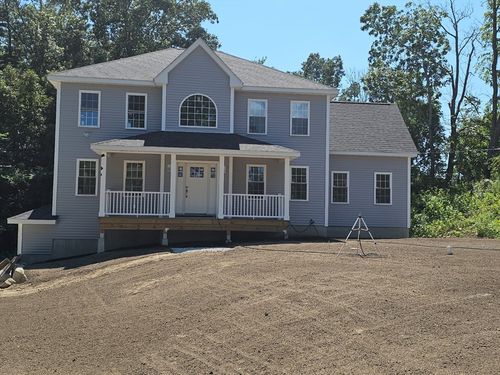 1 Old Fall River Rd, Dartmouth, MA, 02747-1220 | Card Image