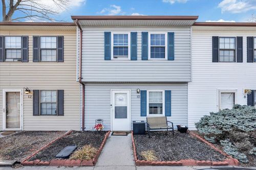 10 Tinkerview Dr, Cloverdale, VA, 24077-3000 | Card Image