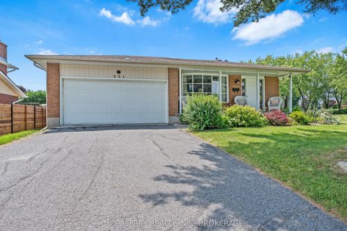 801 High Gate Park Dr, Kingston, ON, K7M5Z5 | Card Image