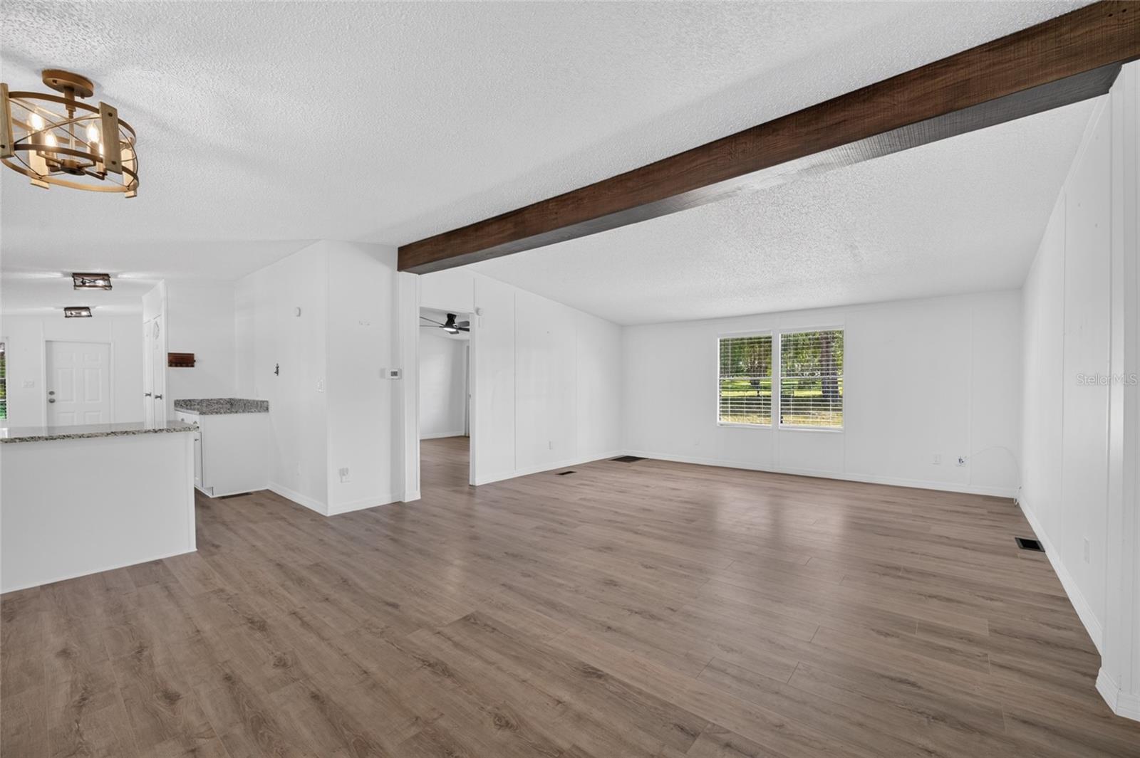 Residential in DUNNELLON 3
