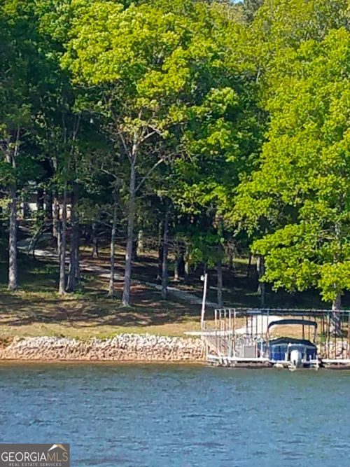 24 N Brooks Rd, Lagrange, GA, 30240-8908 | Card Image