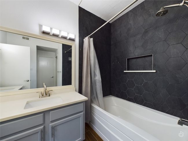 APT-501 - 2450 Wickersham Ln, Condo with 2 bedrooms, 1 bathrooms and null parking in Austin TX | Image 12