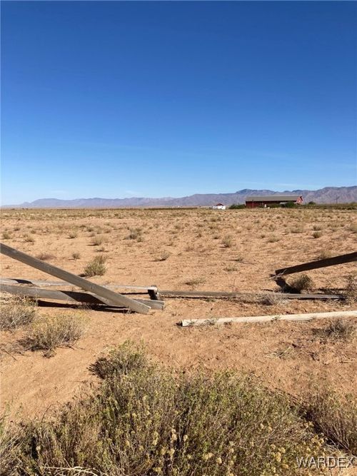 6823 E Brooks Blvd, Kingman, AZ, 86401-4309 | Card Image