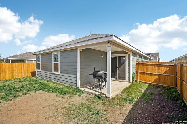 5431 Frederick Blf, House other with 3 bedrooms, 2 bathrooms and null parking in Von Ormy TX | Image 31