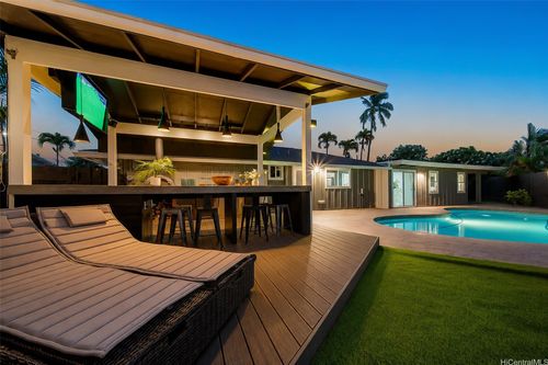 1127 Lauloa St, Kailua, HI, 96734-4066 | Card Image
