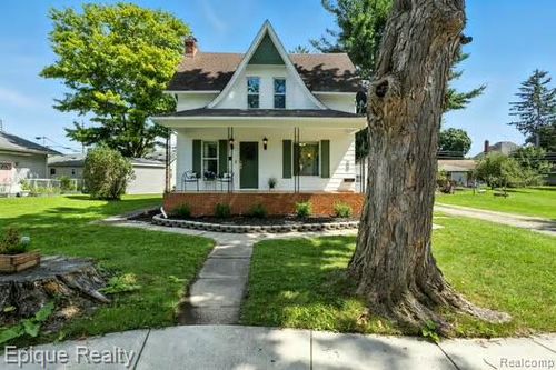 304 Jones St, Yale, MI, 48097-3310 | Card Image