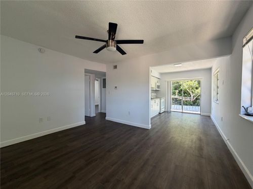 6-5954 Ne 4th Ct, Miami, FL, 33137-2237 | Card Image