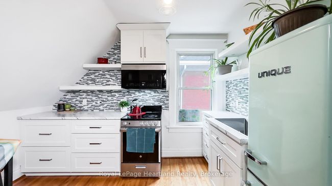 132 Elgin Ave E, House other with 3 bedrooms, 2 bathrooms and 5 parking in Goderich ON | Image 34