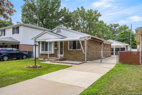4114 Ziegler St, Dearborn Heights, MI, 48125-3152 | Card Image