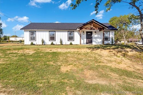 108 Ne 1st St, Fort Towson, OK, 74735 | Card Image