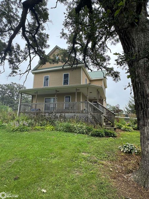 18542 173rd Ave, Sigourney, IA, 52591-8505 | Card Image