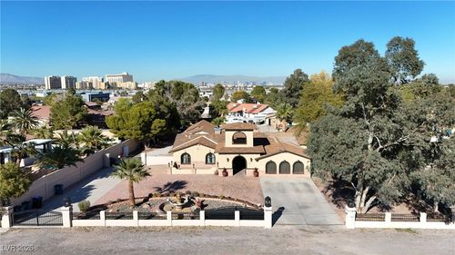 80 E Levi Ave, Las Vegas, NV, 89183-4552 | Card Image