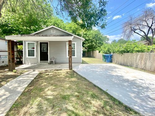3237 Colima St, San Antonio, TX, 78207-5745 | Card Image