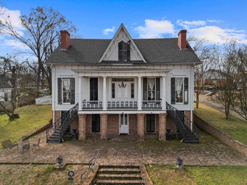 211 N Market St, Jefferson, TX, 75657-2121 | Card Image