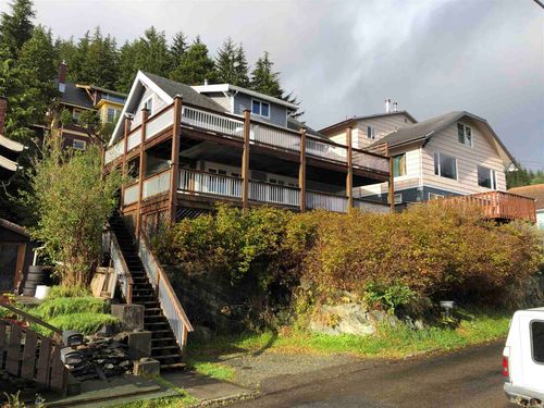 508-pittinger-street-511 Pine St, Ketchikan, AK, 99901-6326 | Card Image