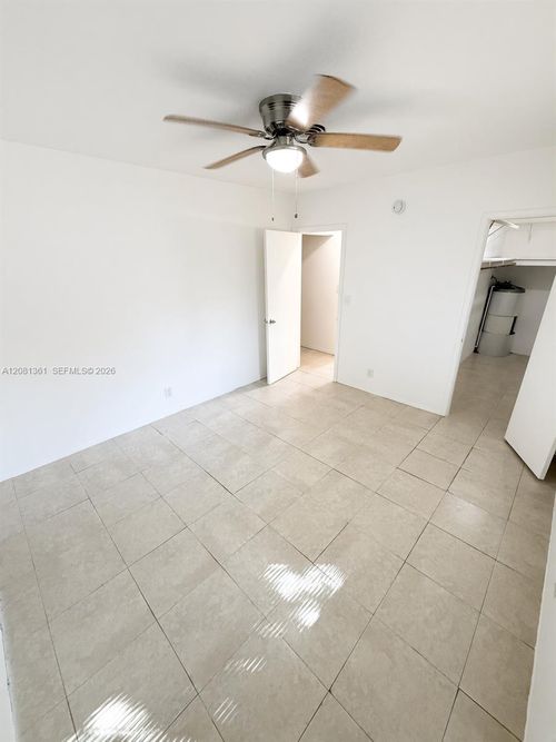 315-315 Nw 32nd St, Oakland Park, FL, 33309-6012 | Card Image