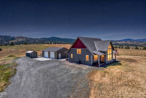 26216 W Bench Rd, John Day, OR, 97845-5639 | Card Image