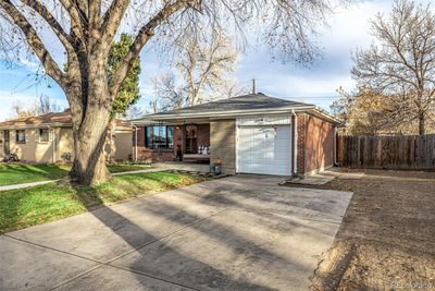 3160 Revere Street, House other with 6 bedrooms, 1 bathrooms and 1 parking in Aurora CO | Image 2