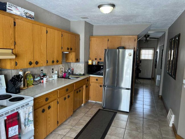 131 2 Avenue N, House other with 4 bedrooms, 2 bathrooms and 4 parking in Vulcan AB | Image 14