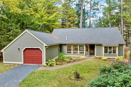 36 Point Breeze Rd, Wolfeboro, NH, 03894-4903 | Card Image