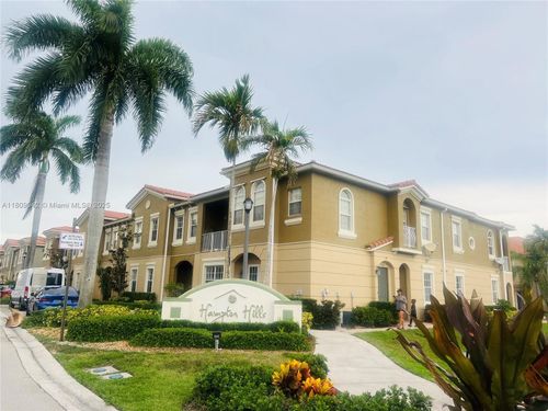 9125-9125 Whistable Walk, Tamarac, FL, 33321-4171 | Card Image