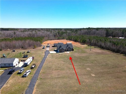 8801 Vaughan Rd, North Dinwiddie, VA, 23805-9777 | Card Image